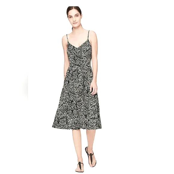 LOFT | Dresses | Loft Ann Taylor Black Cream Vine Print Jersey Knit Midi Length Cami Sun Dress S | Poshmark LOFT | Dresses | Loft Ann Taylor Black Cream Vine Print Jersey Knit Midi Length Cami Sun Dress S | Poshmark